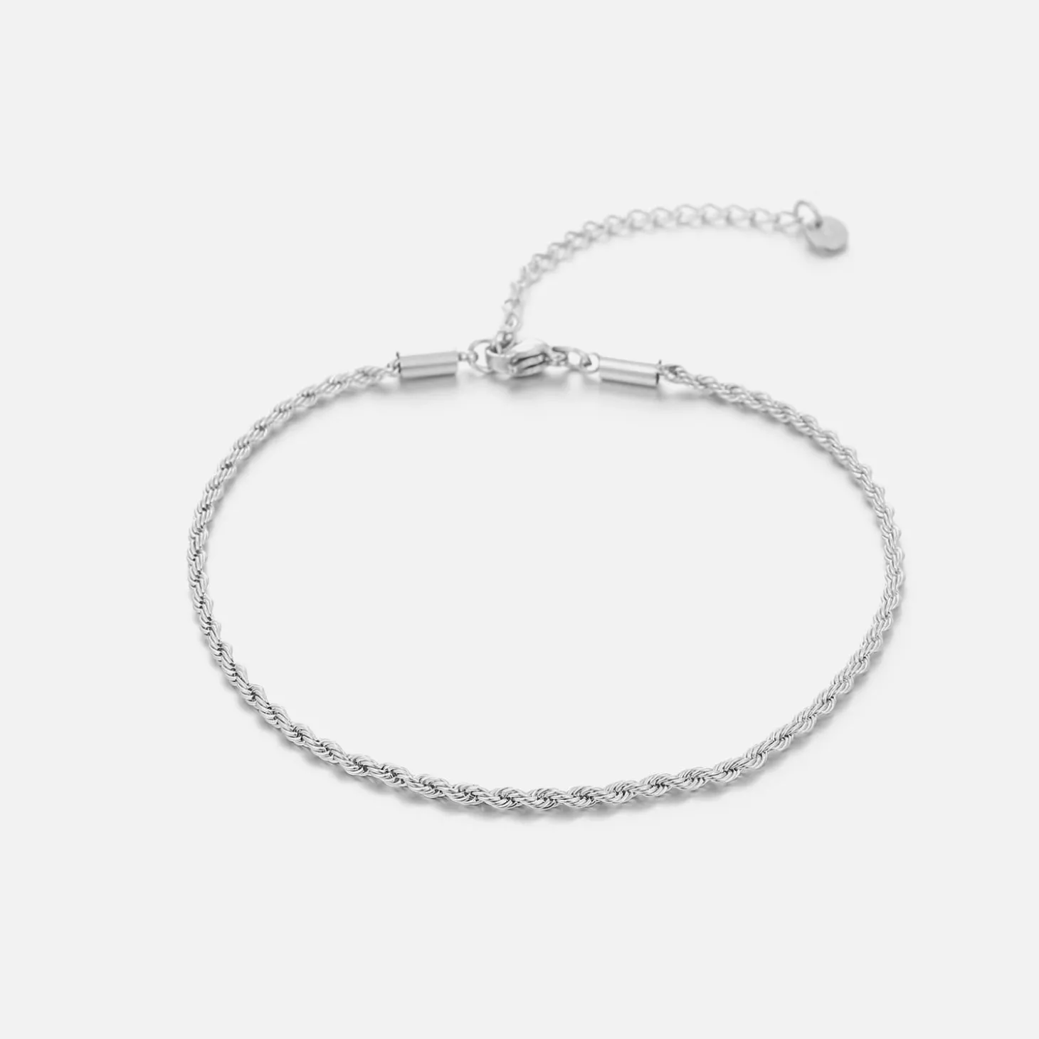 enkelband_gedraaid_mm_zil_0.webp Enkelband gedraaid 2mm zilver